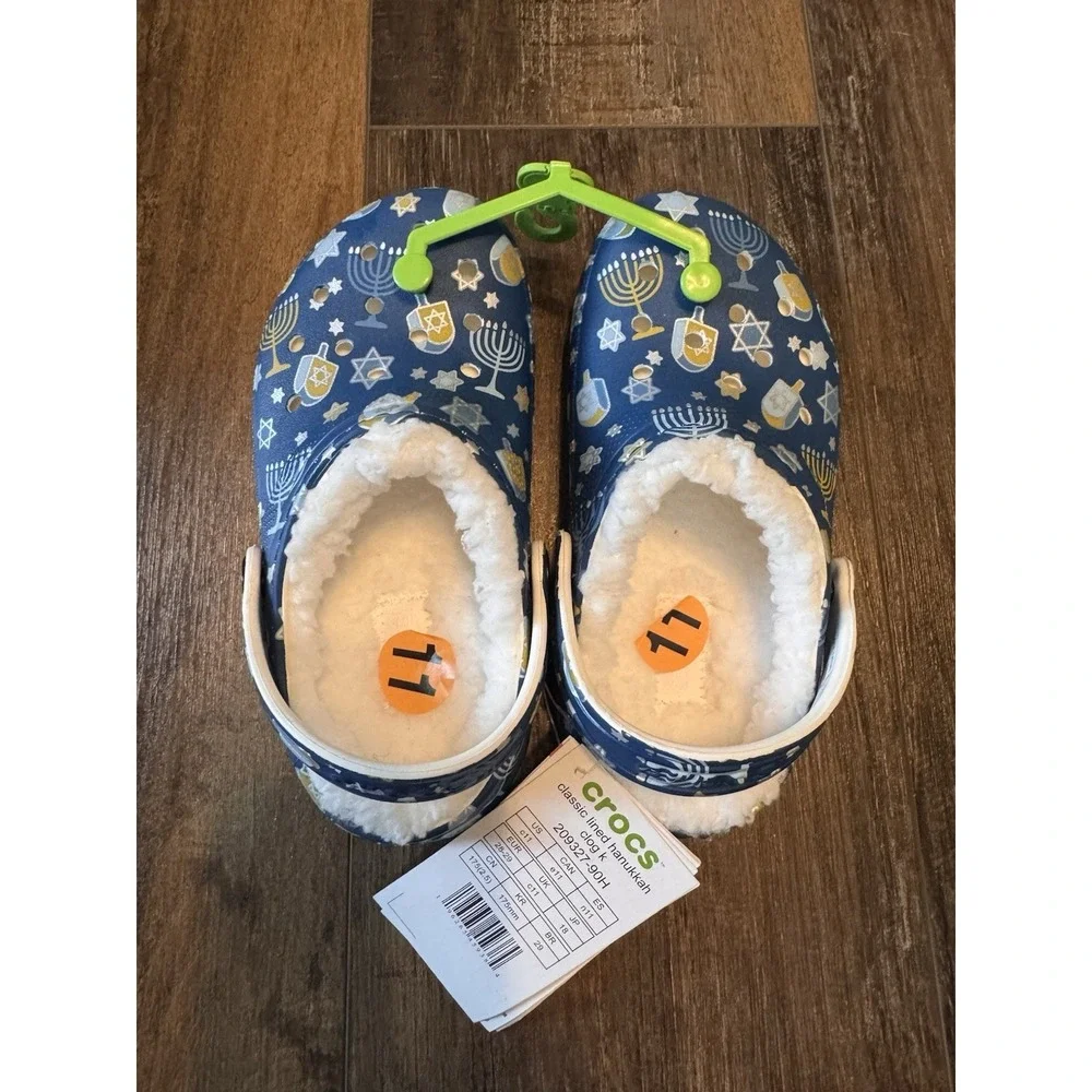 Crocs Classic Lined Holiday Clog Hanukkah Menorah Blue Size Toddler 11- C11 NEW